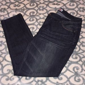 Dark wash skinny jeans